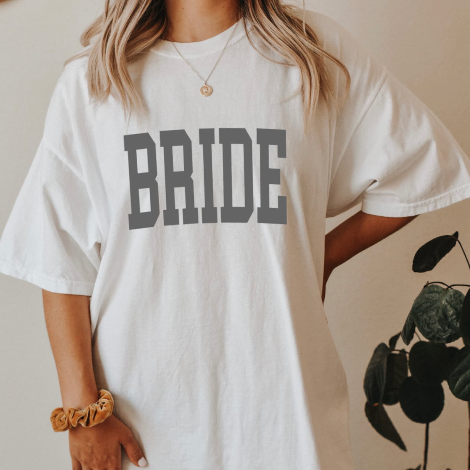 BRIDAL PARTY  GROUP BUNDLE [GIANT TEXT TEES]